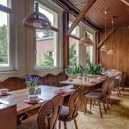 Hotel Waldhotel & Restaurant Stieglitzenkrug Feldberger Seenlandschaft