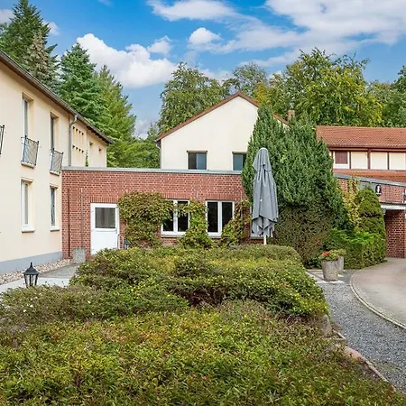 Waldhotel & Restaurant Stieglitzenkrug Szálloda *