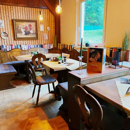 Hotel Waldhotel & Restaurant Stieglitzenkrug Feldberger Seenlandschaft